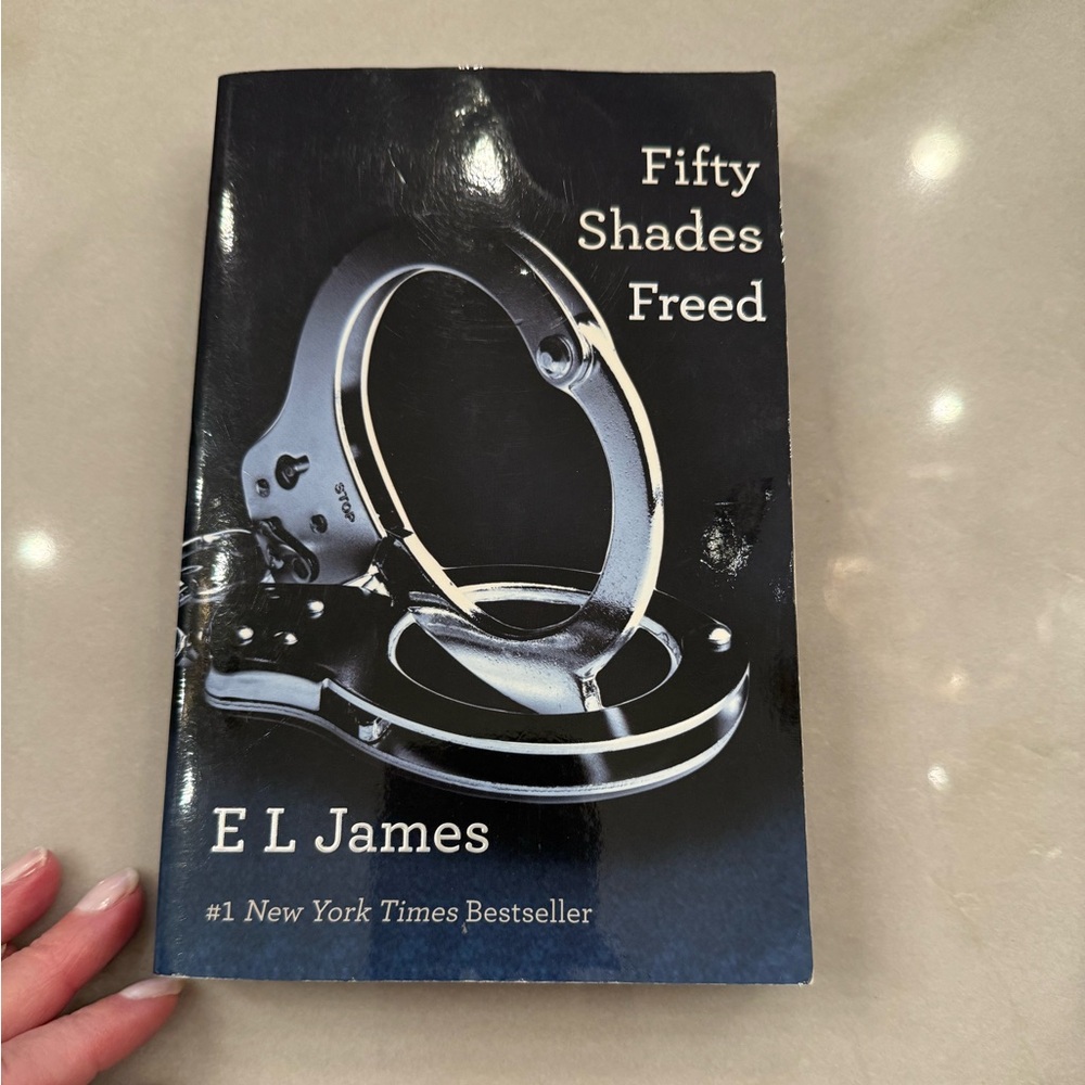 Fifty Shades Freed Book by E L James Paperback